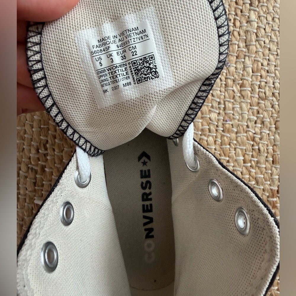 Platform converse - image 3